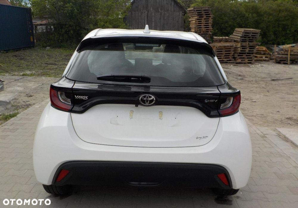 Toyota Yaris - 9