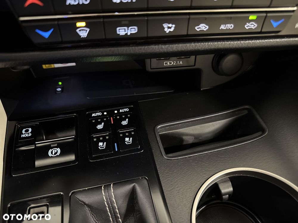 Lexus RX 450h F-Impression - 26