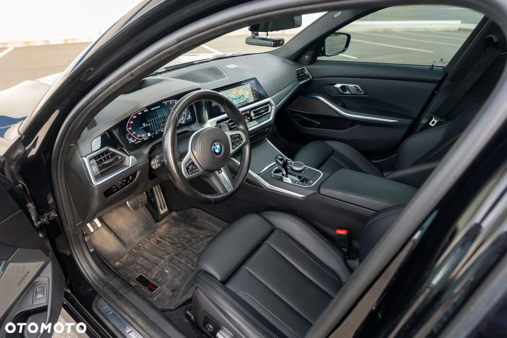 BMW Seria 3 - 34