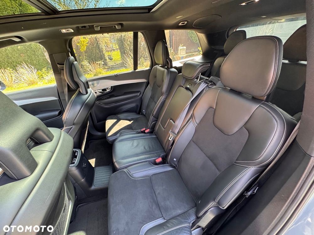 Volvo XC 90 T8 AWD Plug-In Hybrid R-Design 7os - 11