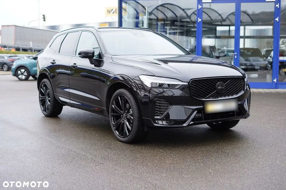 Volvo XC 60 B5 B AWD Plus Black Edition - 39