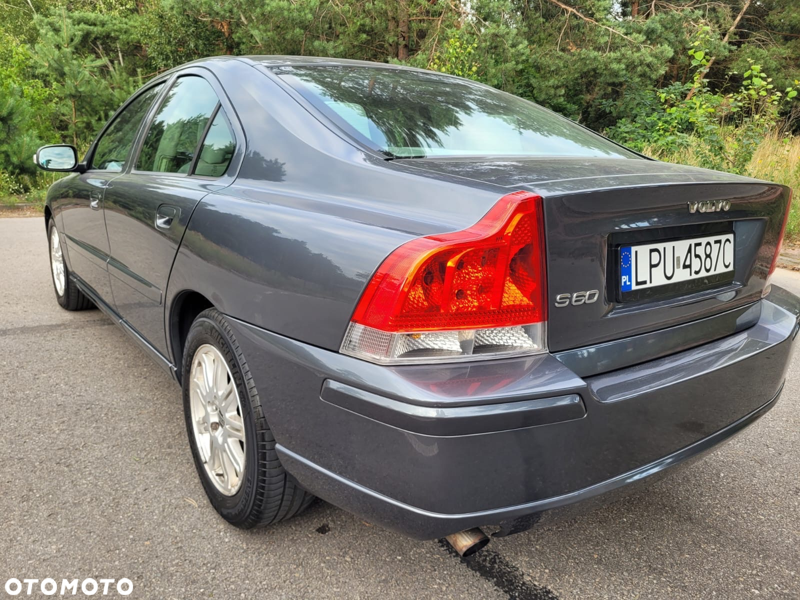 Volvo S60 2.4D Momentum - 9
