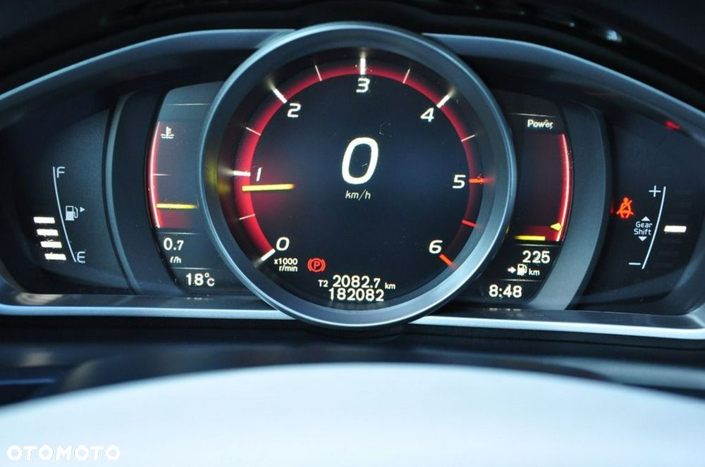 Volvo V40 - 37