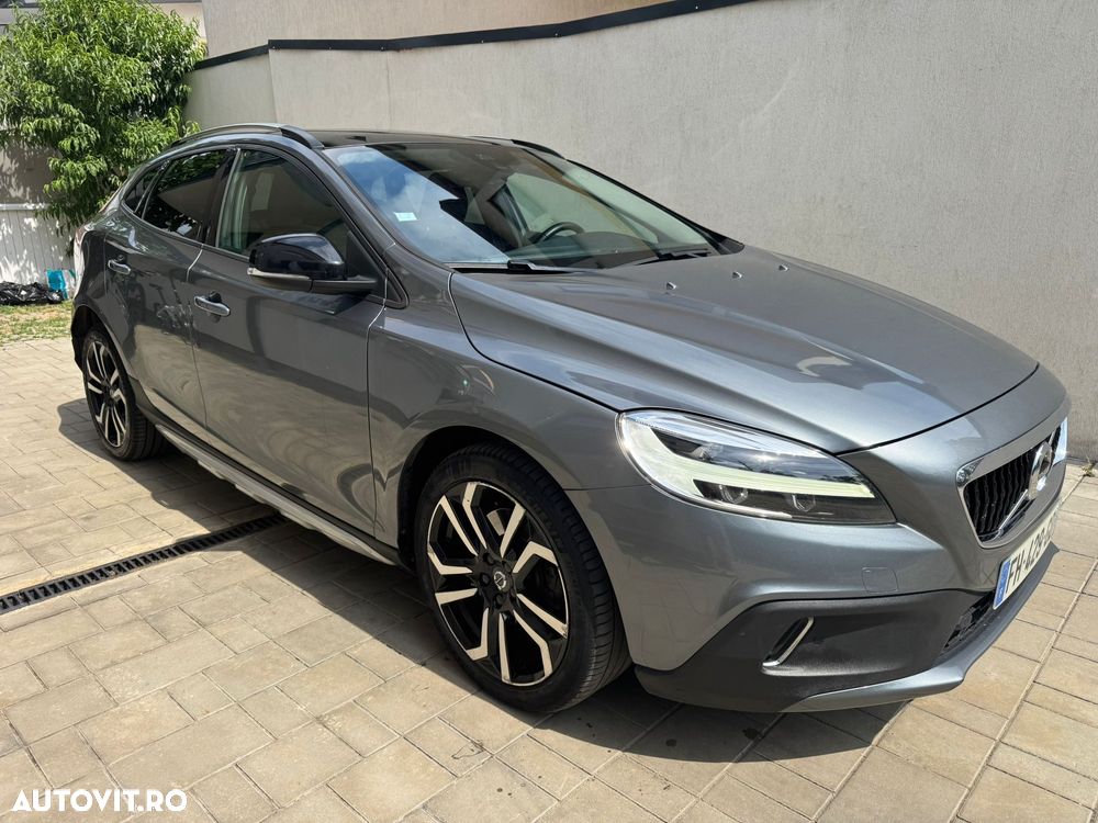 Volvo V40 D2 Aut. Momentum - 9