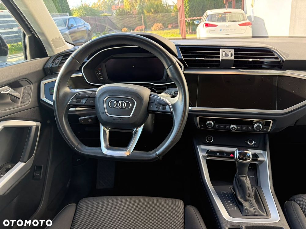 Audi Q3 - 16