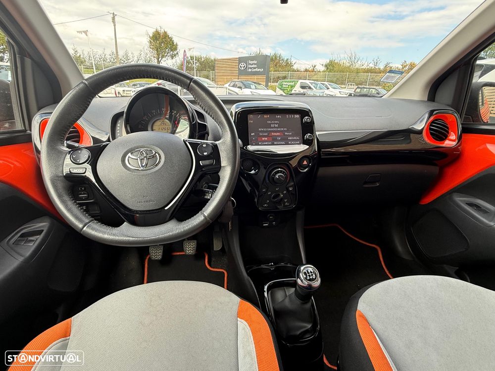 Toyota Aygo 1.0 X-Cite - 8