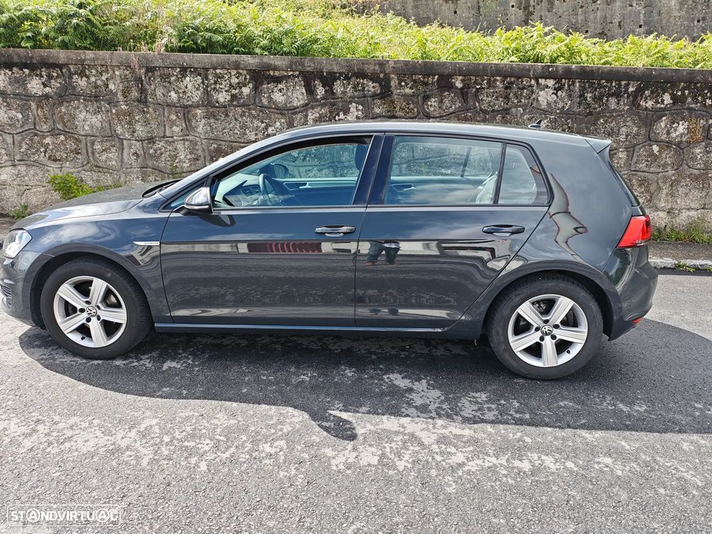 VW Golf 1.6 TDi BlueMotion Confortline - 6