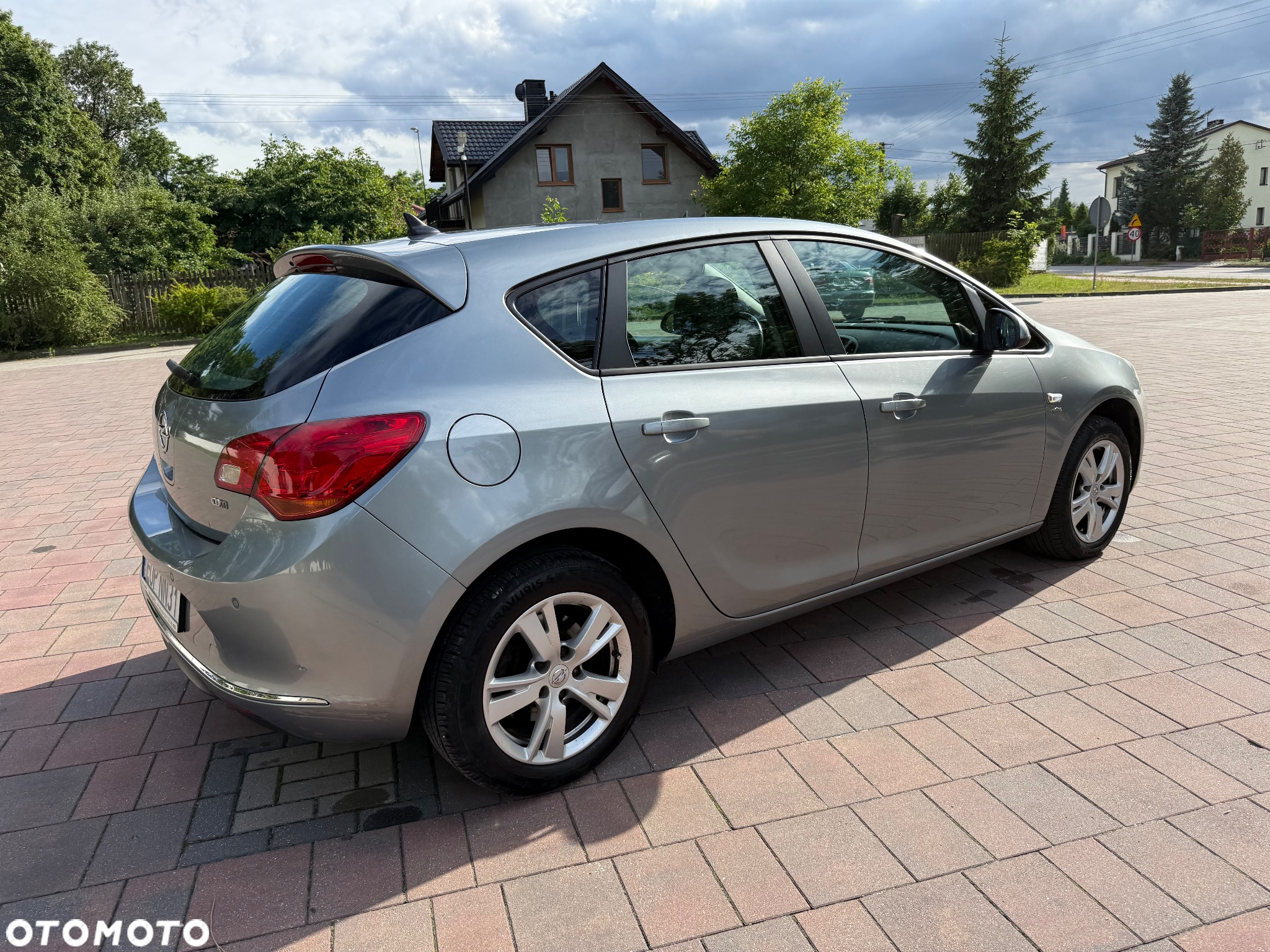 Opel Astra 1.7 CDTI DPF Active - 28