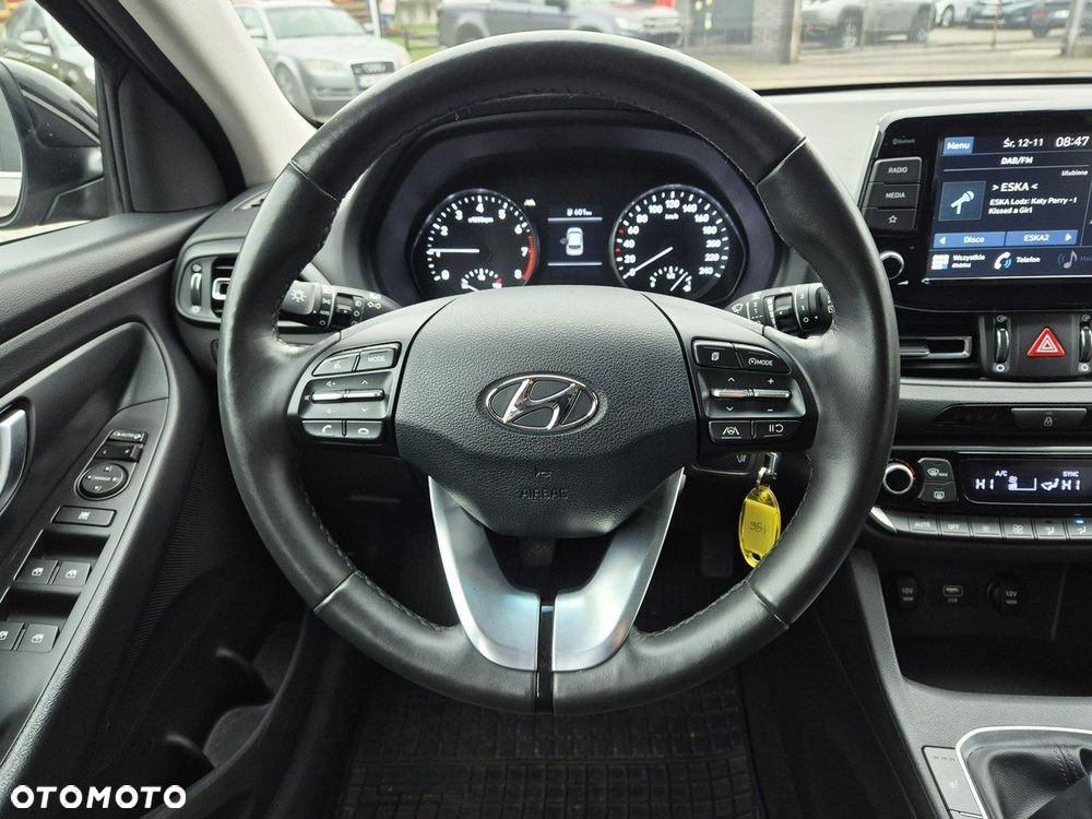 Hyundai i30 1.5 T-GDI 48V Smart - 28