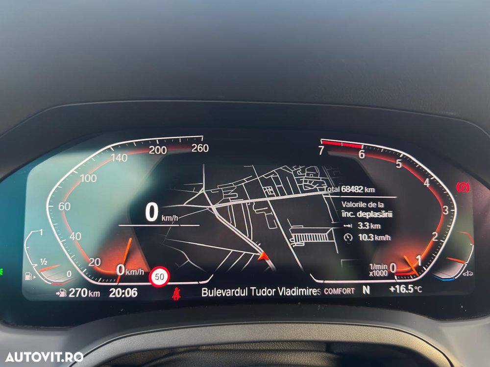 BMW Seria 3 320i AT - 13