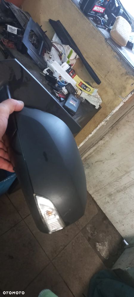 LUSTERKO LEWE 9pin - Renault MEGANE III 08-15 EU poznan - 2