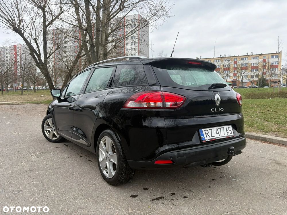 Renault Clio - 5