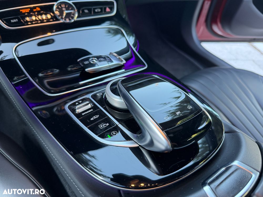 Mercedes-Benz CLS 300 d 9G-TRONIC AMG Line - 12