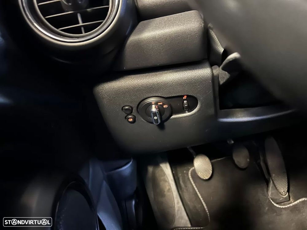 MINI 5 Portas One D - 26