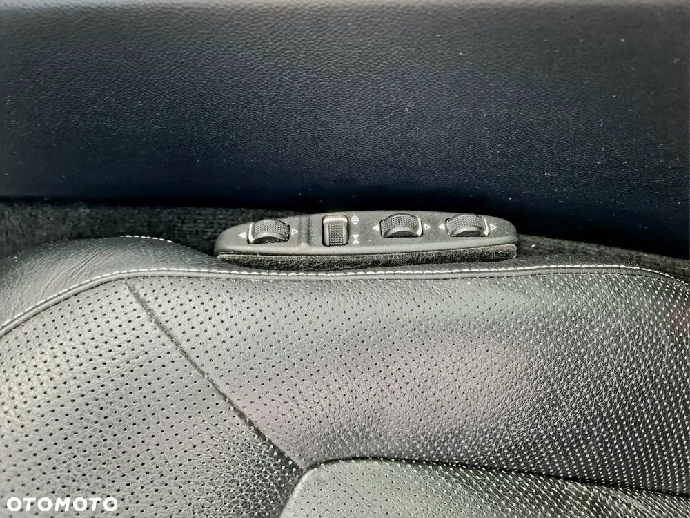 Mercedes-Benz CLS 500 4Matic BlueEFFICIENCY 7G-TR Edition 1 - 30