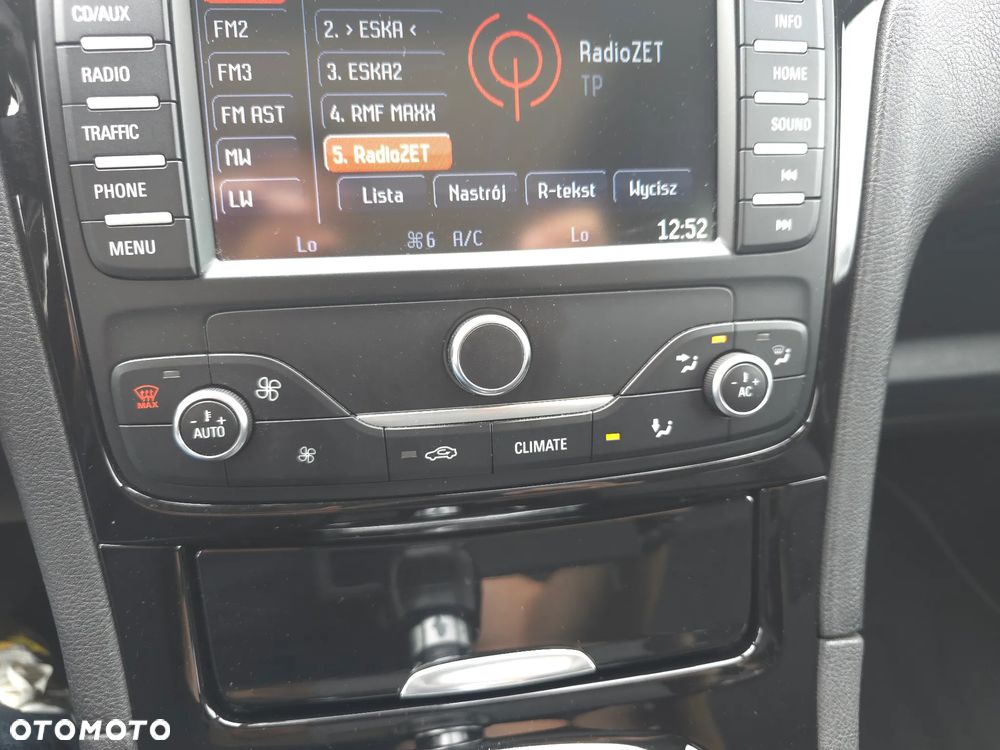 Ford S-Max 1.6 EcoBoost Titanium - 27