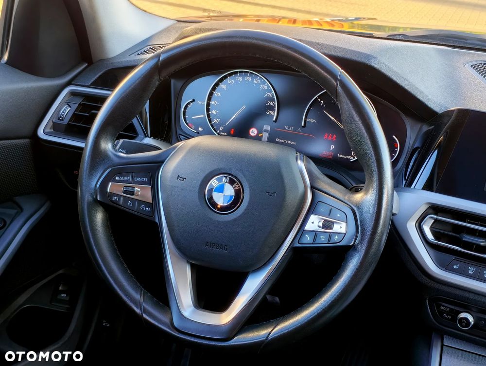 BMW Seria 3 318d Advantage - 20