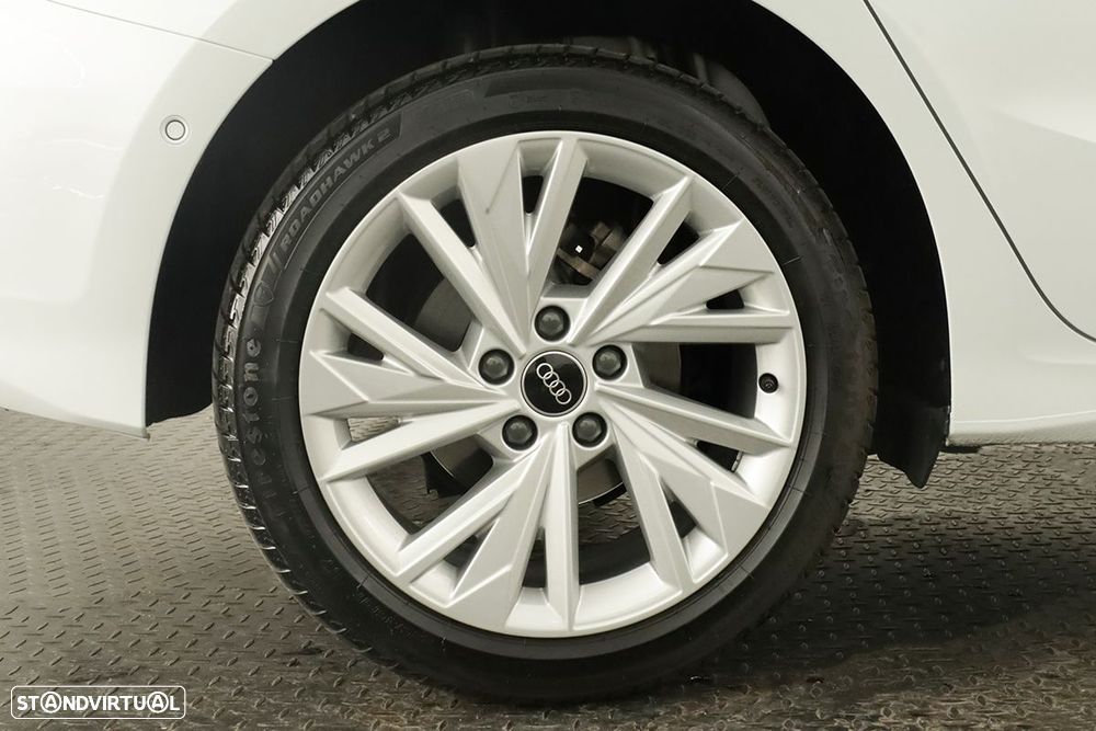 Audi A3 Sportback 30 TFSI Advanced S tronic - 5
