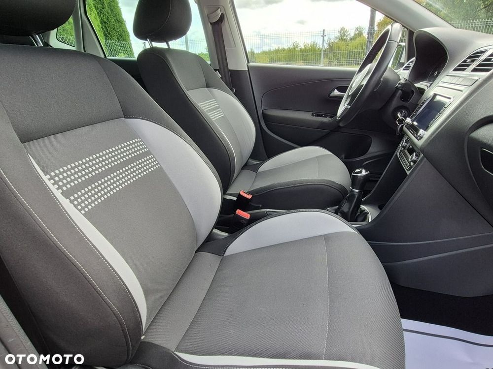 Volkswagen Polo - 19