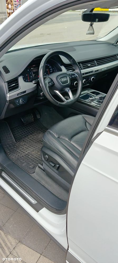 Audi Q7 3.0 TFSI Quattro Tiptronic - 12