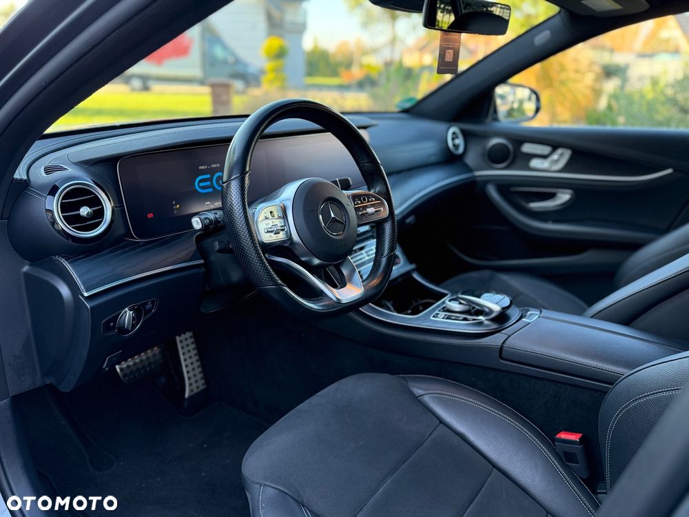 Mercedes-Benz Klasa E 220 d 4-Matic Business Edition - 9