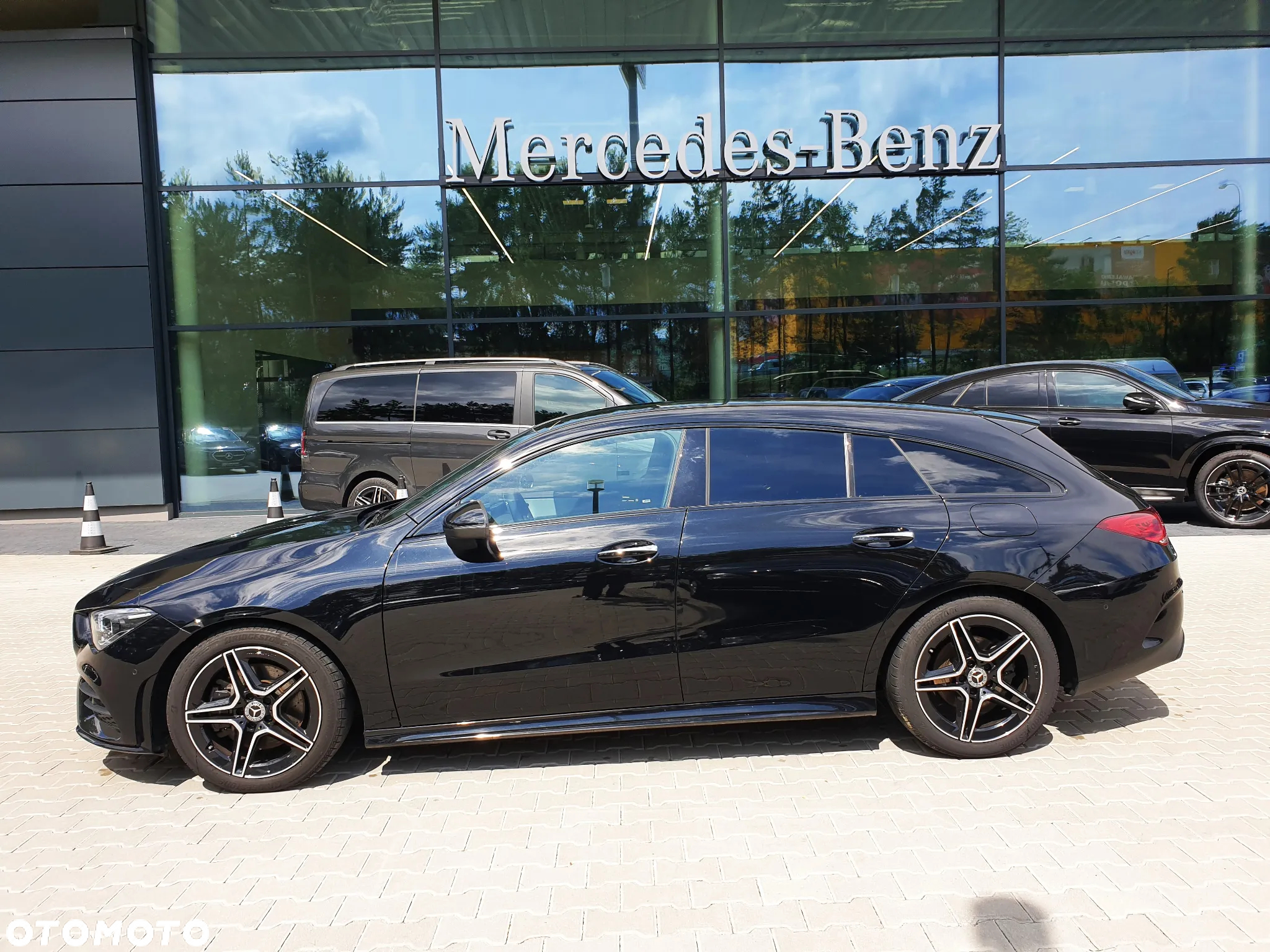 Mercedes-Benz CLA 200 AMG Line 7G-DCT - 4