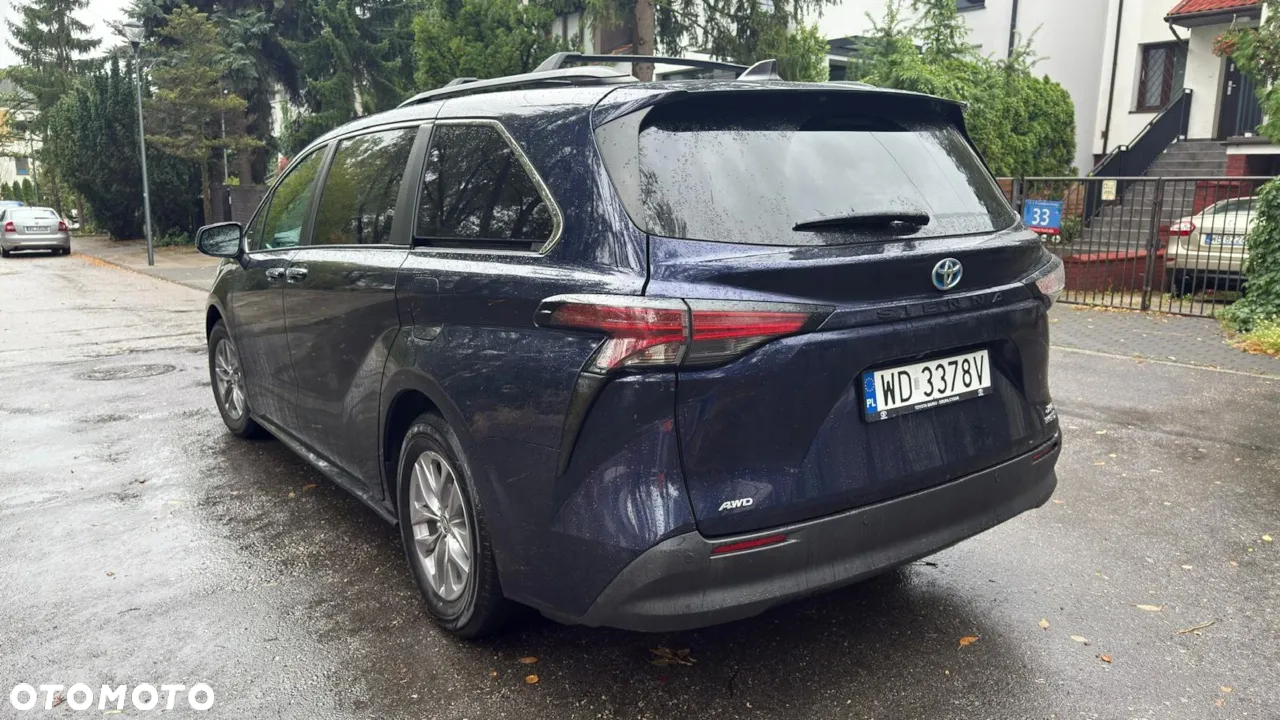 Toyota Sienna 3.5 V6 LE AWD - 3