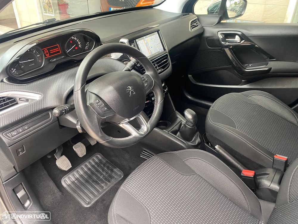 Peugeot 208 PureTech 110 Stop & Start Allure - 35