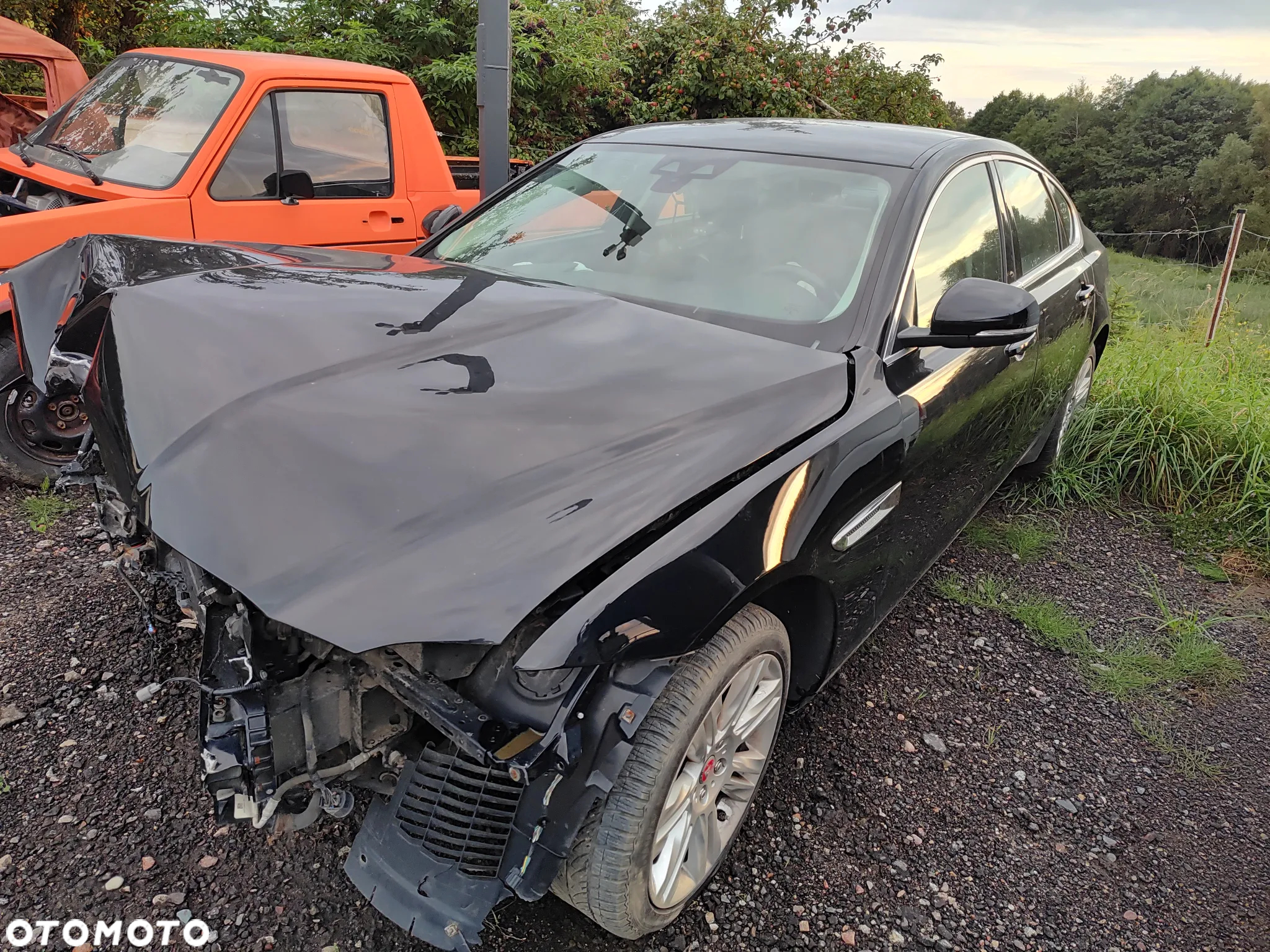 Jaguar XF 2.0 i4D AWD Portfolio - 2