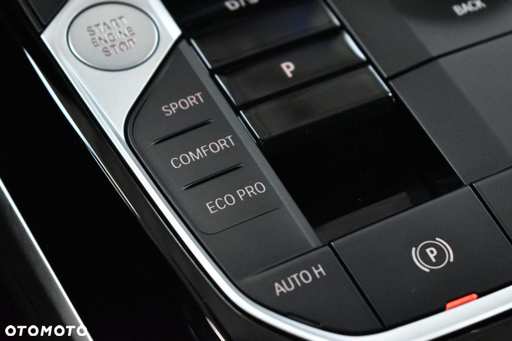 BMW Seria 2 M240i xDrive - 17