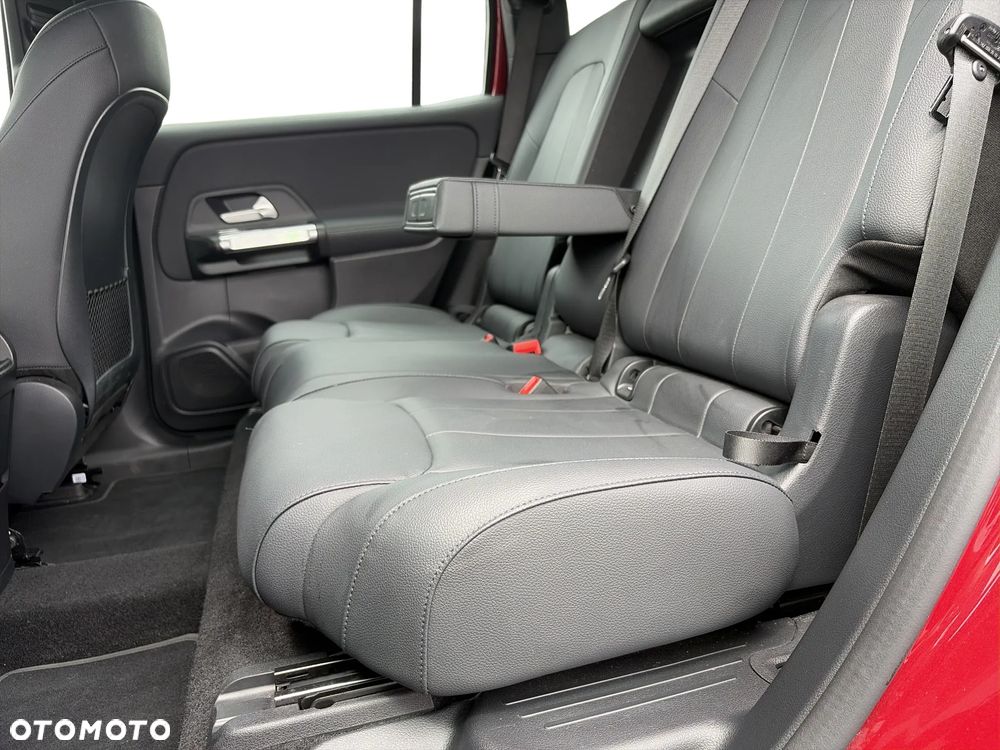 Mercedes-Benz EQB 300 70.5kWh 4-Matic Progressive - 17