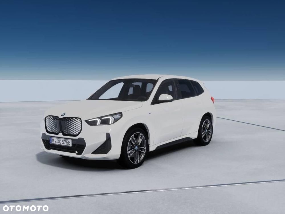 BMW iX1 xDrive30 66.5kWh M Sport Edition - 1