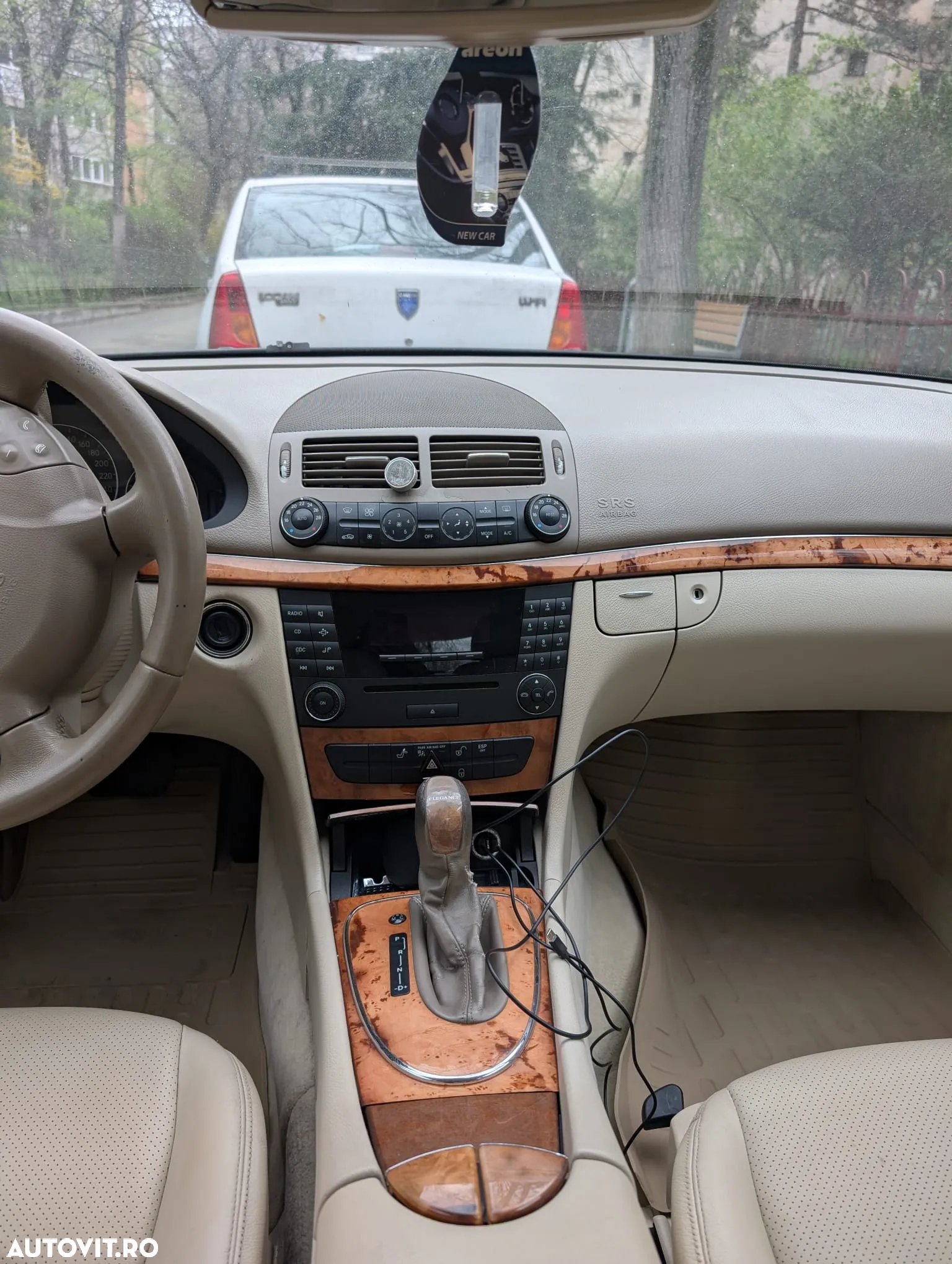 Mercedes-Benz E 280 CDI 4MATIC Automatik - 13