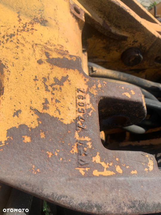 VZM 475G97 Wieszak konik do CASE 580G, V7M 475697 - 4