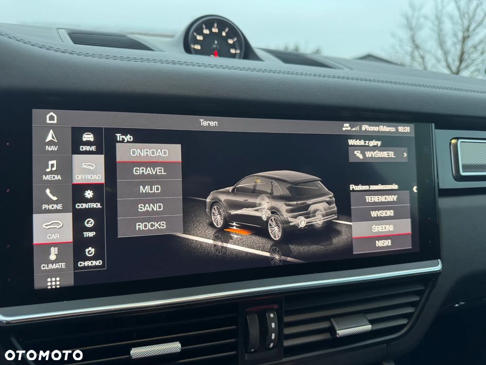 Porsche Cayenne Turbo - 22