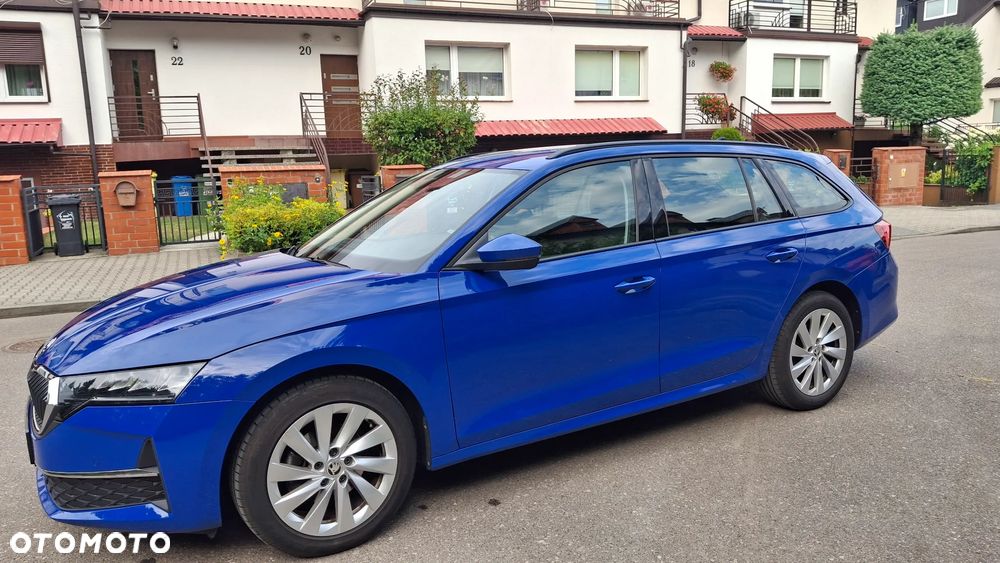 Skoda Octavia 1.5 TSI e-TEC DSG Edition - 22