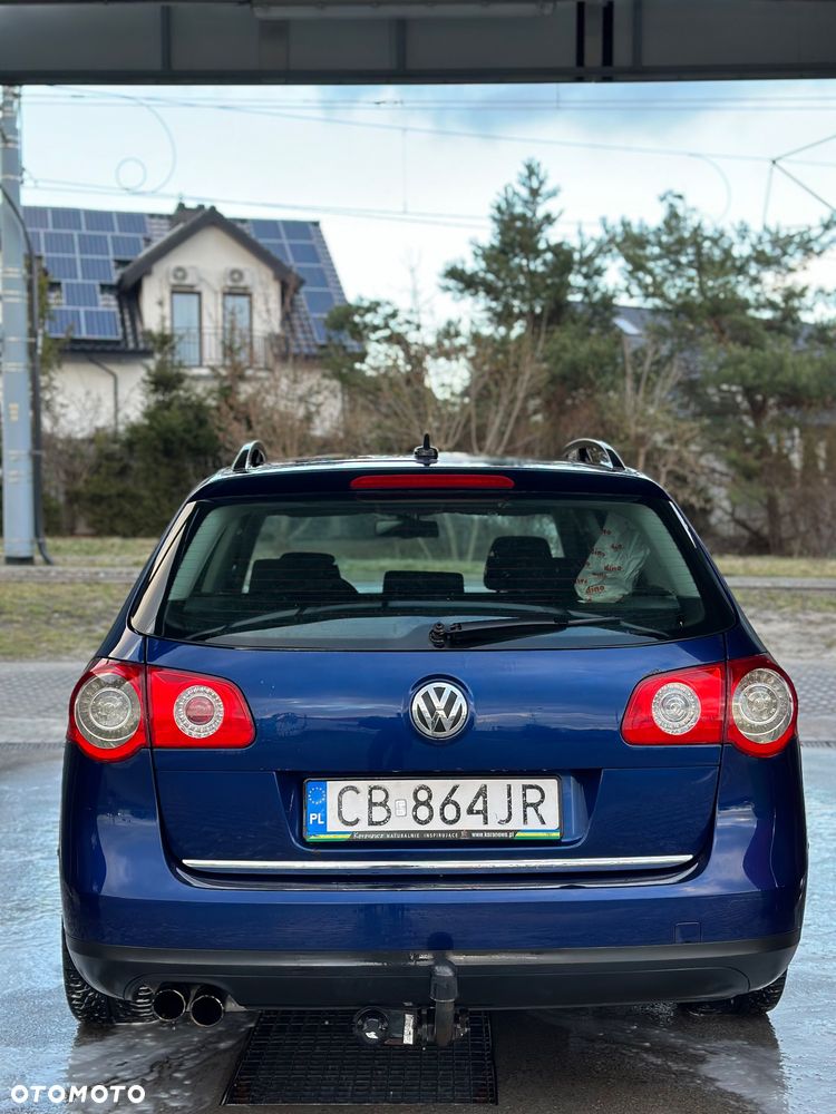 Volkswagen Passat - 5