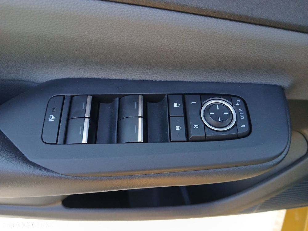 Toyota Prius - 41