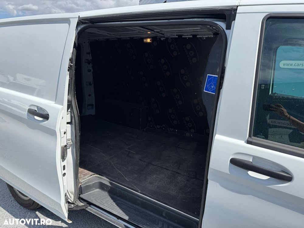 Mercedes-Benz Vito - 11