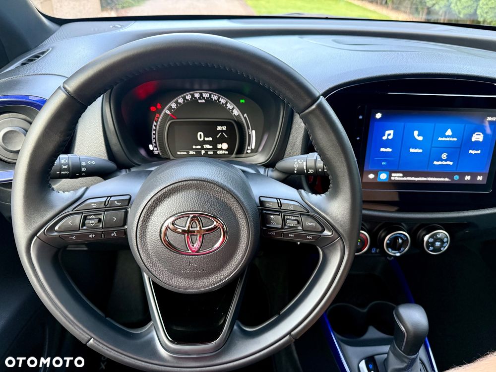 Toyota Aygo X x-shift x-clusive Style Selection - 15