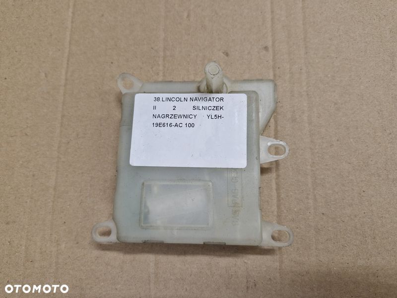 LINCOLN NAVIGATOR 2 II SILNICZEK NAGRZEWNICY NAWIEWU YL5H-19E616-AC - 1