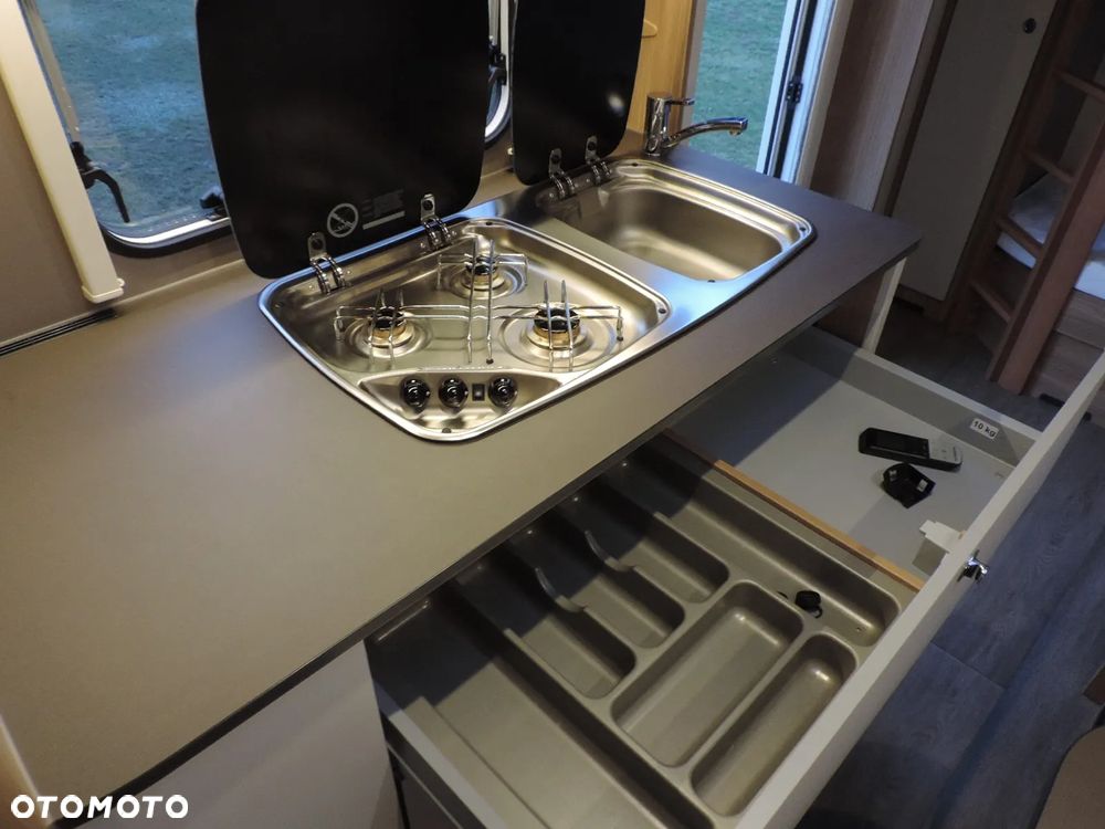 Burstner PREMIO LIMITED 550TK - 6