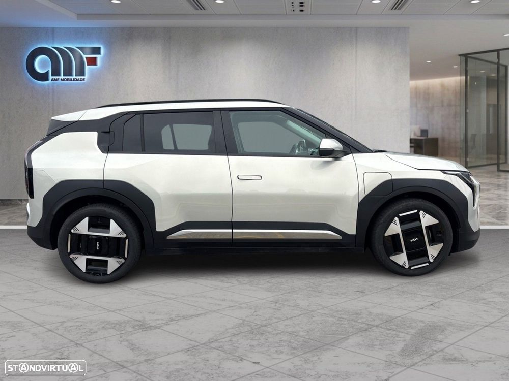 Kia EV3 81.4 kWh Tech - 8