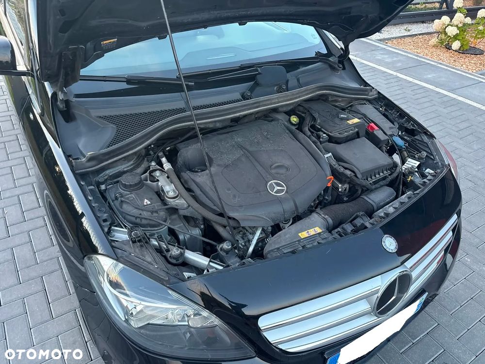 Mercedes-Benz Klasa B 180 CDI (BlueEFFICIENCY) - 25