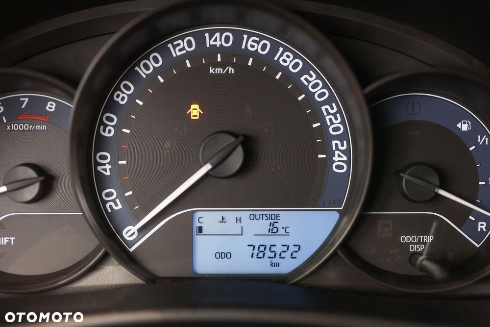 Toyota Auris - 7
