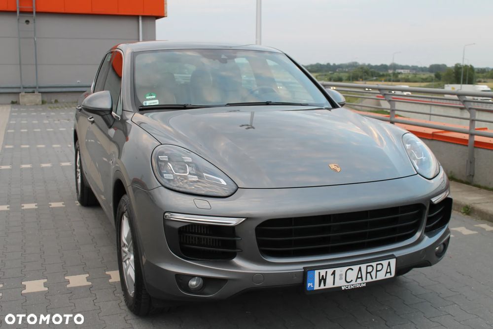 Porsche Cayenne Diesel - 1