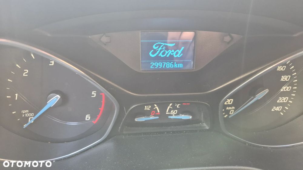 Ford Focus - 10