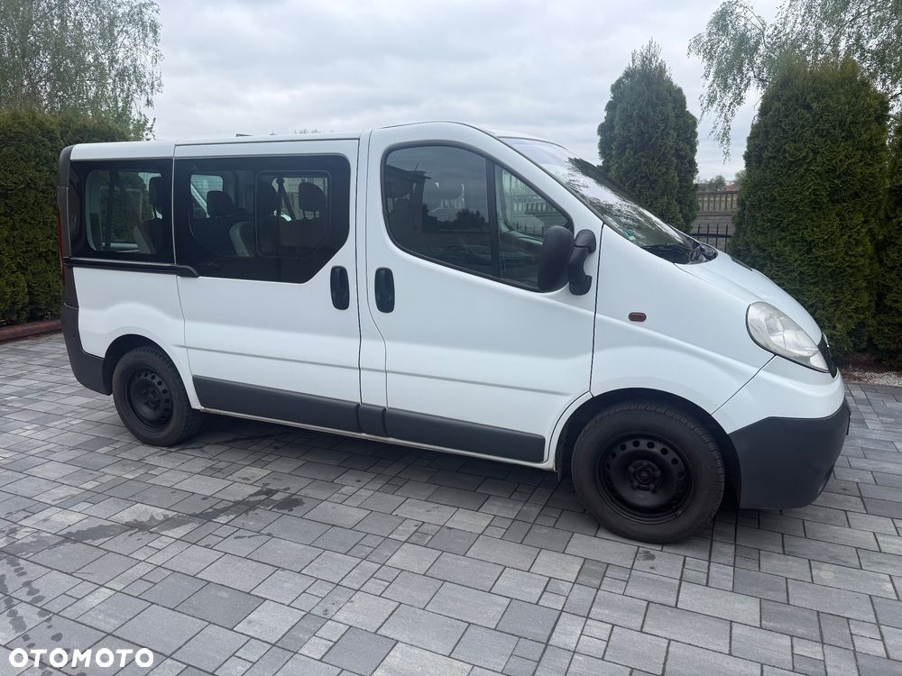 Opel Vivaro - 5