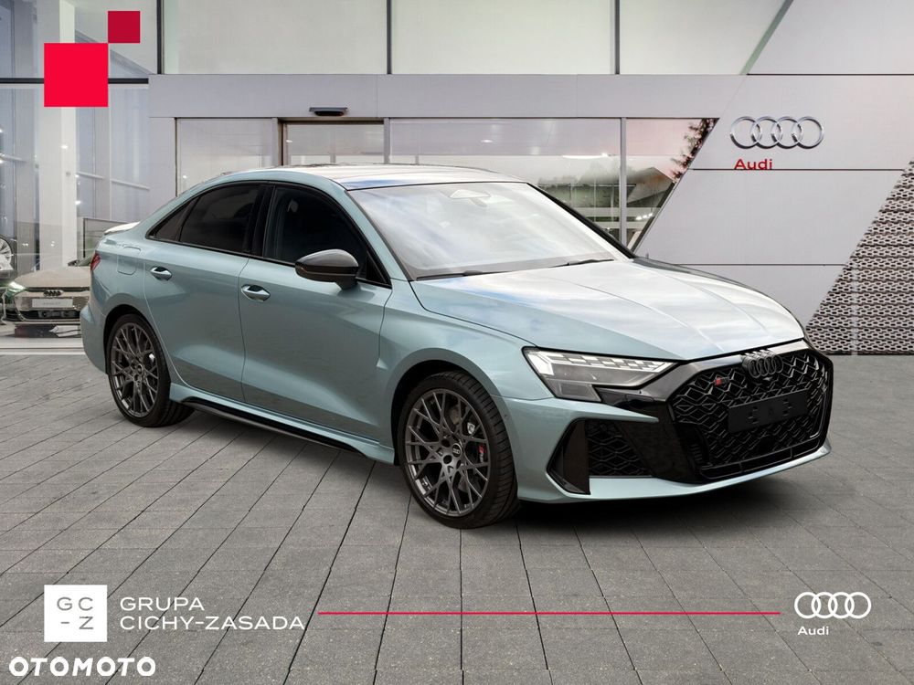 Audi RS3 Limousine - 7