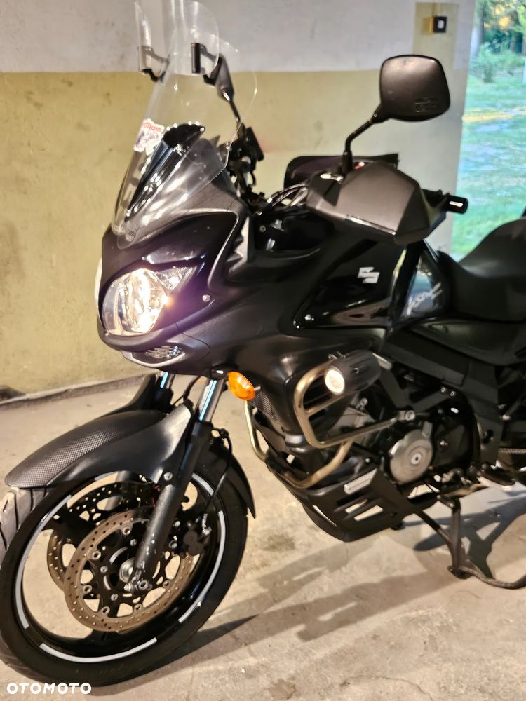 Suzuki V-STROM - 18